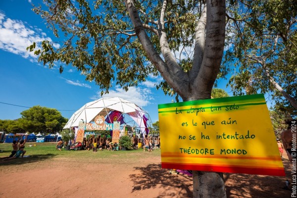 Talleres, mercado o arte: Rototom potenciará de nuevo una experiencia familiar en su 30 aniversario
