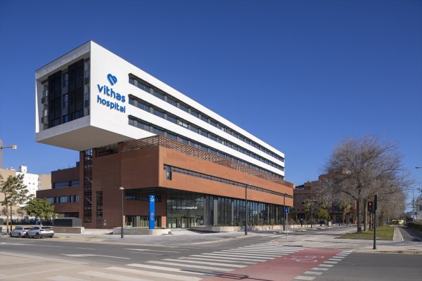 Seis médicos de Vithas, entre los 50 mejores de la sanidad privada de España de Top Doctors Awards