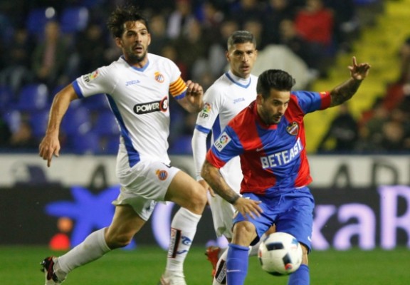 El Levante rescató un empate en la última visita del Espanyol