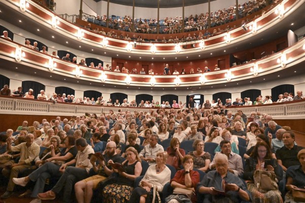 El Teatre Principal de Castelló exhaureix totes les localitats per a les tres pròximes representacions