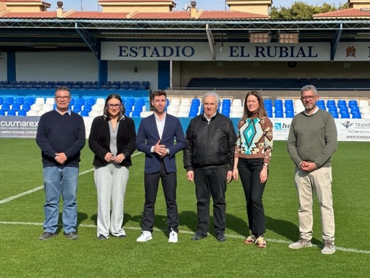El Centenario El Rubial, uno de los estadios más antiguos de España, tendrá nueva iluminación
