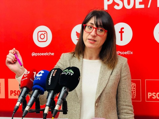 El PSOE de Elche denuncia que el Ayuntamiento ha cerrado 2024 en 'números rojos'