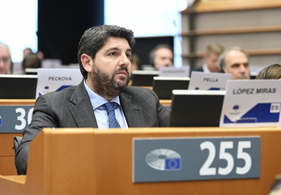 López Miras, elegido vicepresidente de la Comisión de Recursos Naturales (NAT)