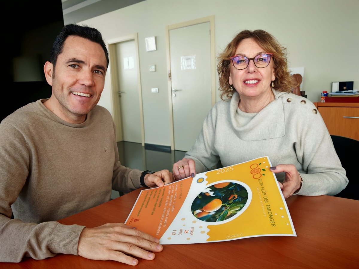 El alcalde de Canet y la concejala de Turismo en un restaurante del municipio - AYUNTAMIENTO DE CANET