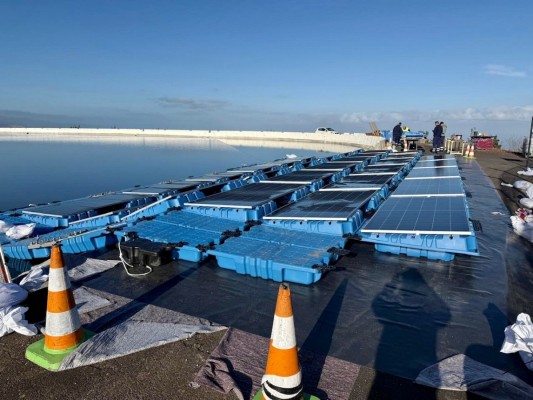 Isigenere avanza con proyectos de sus placas solares flotantes en Canarias y Baleares