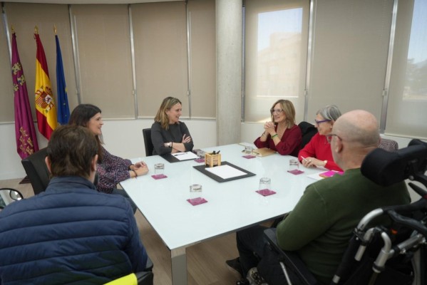 La Comunidad concederá ayudas directas a las personas diagnosticadas con ELA