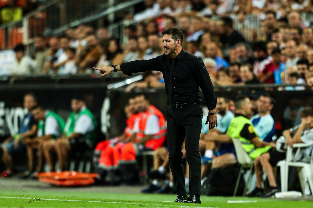 Simeone, un rival difícil en Mestalla con solo 3 derrotas en 14 partidos