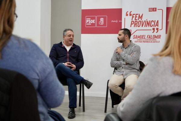 Falomir moviliza a la militancia en la campaña de primarias para recuperar la Diputación