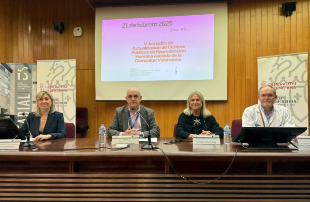 Un centenar de profesionales de las Unidades de Reproducción Asistida de la Comunitat comparten conocimientos en el Hospital Doctor Balmis