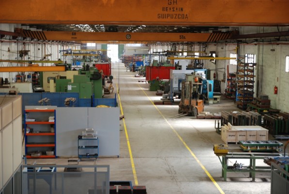 Talleres Cortés cumple 75 años de crecimiento e innovación en el sector de la matricería cerámica