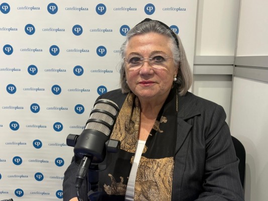 Lola Guillamón: 