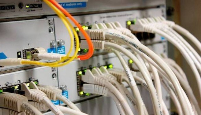 Telefónica y Vodafone España renuevan durante cinco años su acuerdo mayorista de fibra
