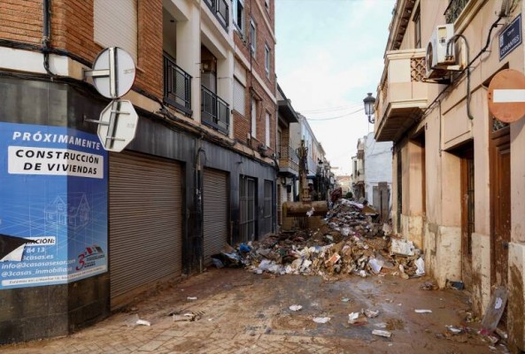 Asegurar estructuras y recuperar la habitabilidad, prioridades en los edificios dañados por la Dana