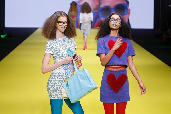 Moda y chocolate: un dúo perfecto en la pasarela de Ágatha Ruiz de la Prada