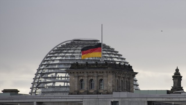 Alemania confirma su recesión en 2024 tras una caída del PIB del 0,2% en el cuarto trimestre