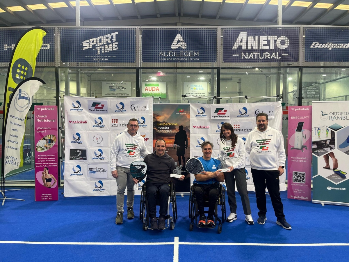 Luis Peinado lleva a UPV a la final de padel en silla en el torneo de Reus 