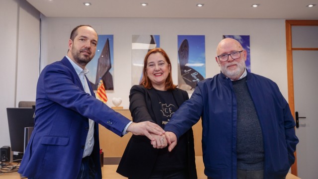 El Valencia CF y la Fundació VCF reconstruirán el campo de fútbol del Polideportivo Municipal Jaume Ortí de Aldaia