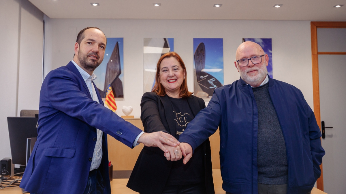 El Valencia CF y la Fundació VCF reconstruirán el campo de fútbol del Polideportivo Municipal Jaume Ortí de Aldaia
