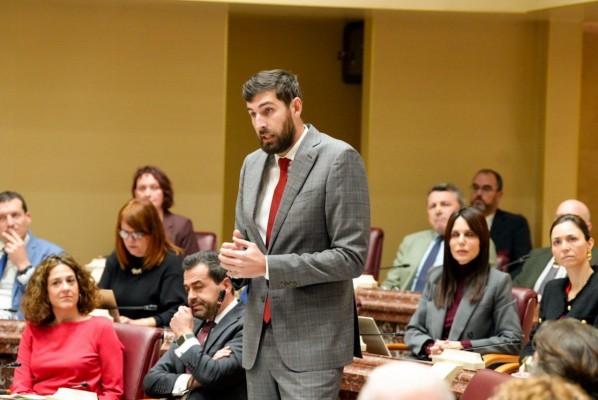 Antelo vuelve a meter presión al PP con los Presupuestos y exige como condición una fecha para reformar la ley del Mar Menor