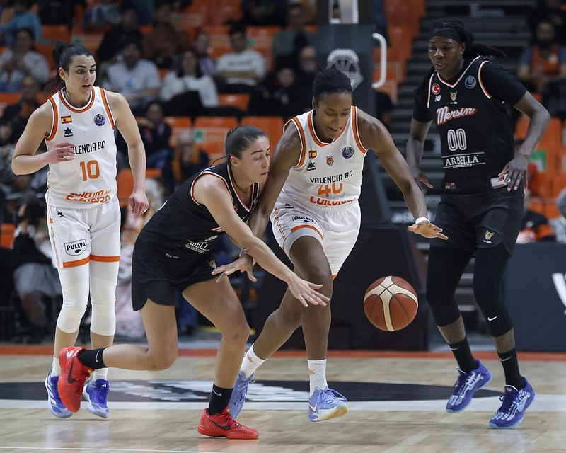 À Punt retransmite mañana el partido del Valencia Basket en el infierno turco de Mersin
