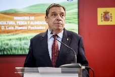 Planas asegura que el acuerdo arancelario no impedirá exportar "de forma intensa"