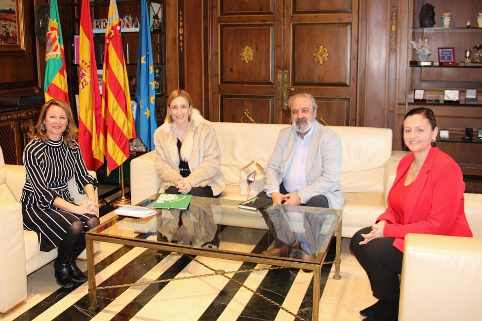 La alcaldesa de Castelló, Begoña Carrasco, primera por la izquierda. - Foto: AYUNTAMIENTO DE CASTELLÓ