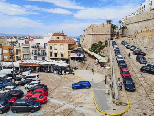 El nuevo Plan de movilidad de Peñíscola priorizará el eléctrico y busca mejorar el tráfico en verano