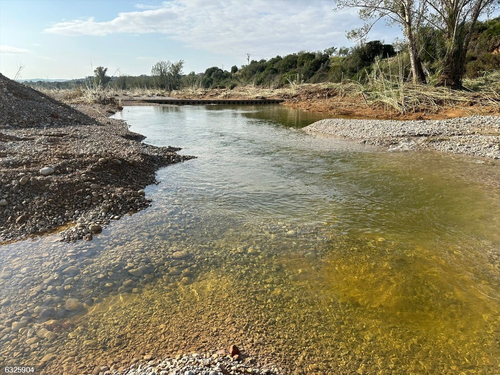 Tírig permanece sin agua potable tras el paso de la Dana, que provoca grandes daños en la red