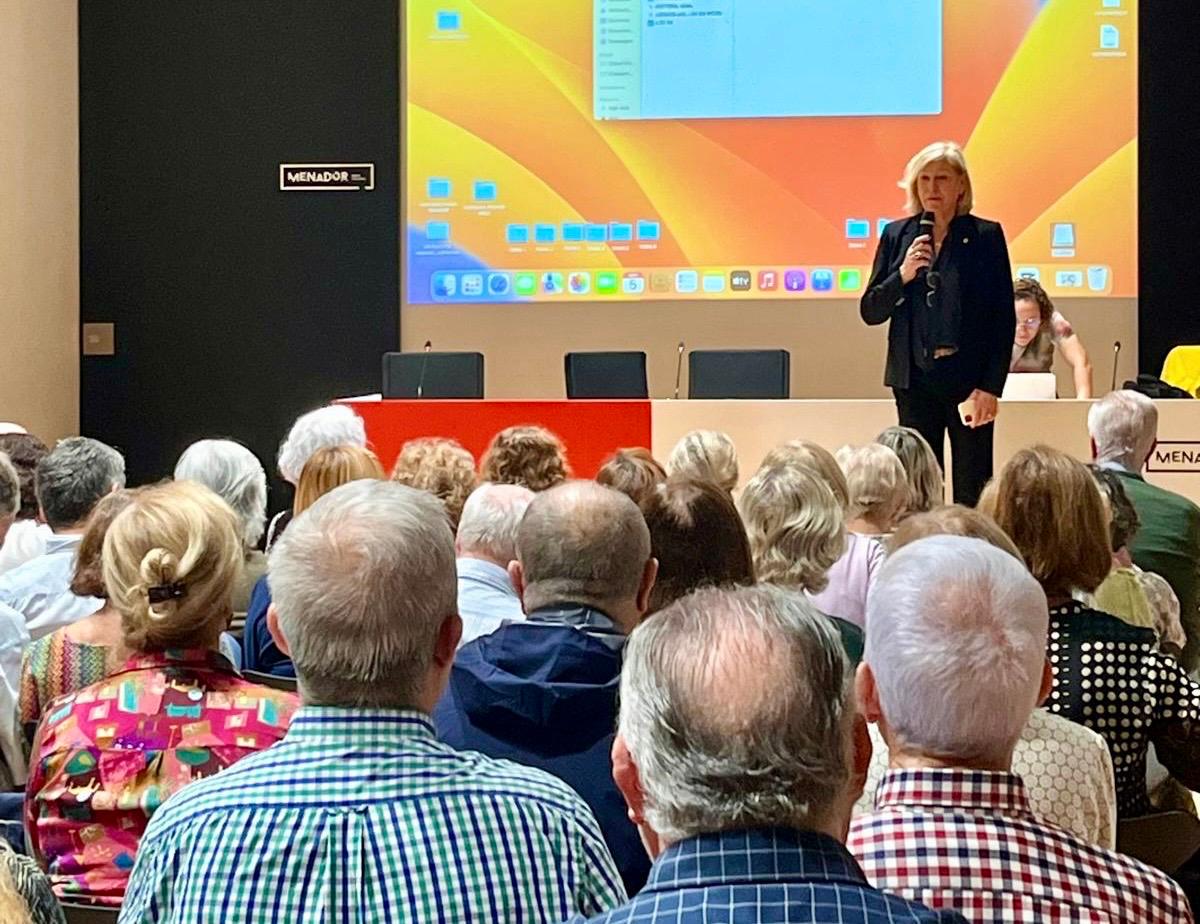 Castelló refuerza su programa de 'Aulas Mayores' al doblar el número de plazas para Historia del Arte