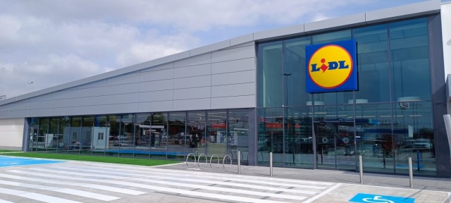 Lidl reabre su supermercado de Churra tras invertir 3 millones de euros en una ampliación