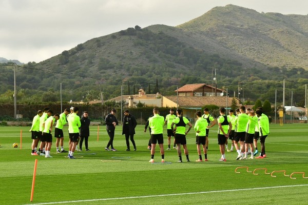 El Efesé quemará un cartucho más ante el Eibar en su pelea casi quimérica por salvarse