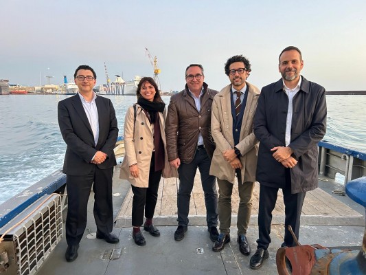 El puerto de Castellón estrecha lazos con el de Génova para impulsar el tráfico entre ambos