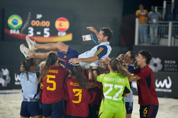 Las murcianas Laura Gallego, Jessica Higueras y Andrea Lloret con España en Arabia Saudí 