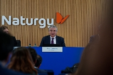 Naturgy dispara su beneficio un 10% a junio, a 1.147 millones, y apunta a récord de 2.000 millones en 2025