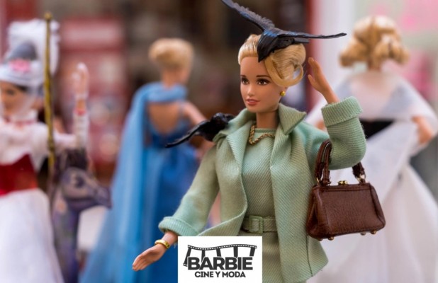 Más de 200 muñecas Barbie llevan a Alcantarilla el glamour de Hollywood: como actrices de películas icónicas y vestidas por diseñadores