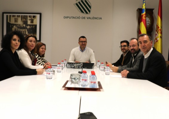 Quart de Poblet, Riba-roja, Vilamarxant y Loriguilla denuncian que la Diputación sigue sin dar respuesta tras excluirles de las ayudas de Amancio Ortega