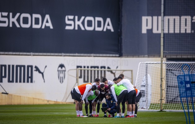 Corberán define el grueso de su plantilla