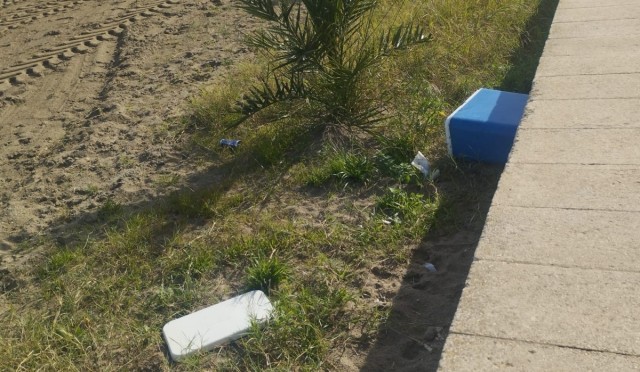 Los vecinos de Los Nietos organizarán una limpieza de su litoral para el próximo domingo