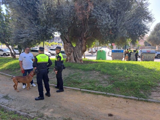 Sant Joan vigilará que se cumpla la ordenanza de limpieza a través de una patrulla policial específica