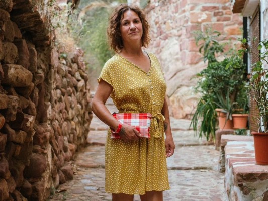 Vilafamés inspira el disseny i la creació artesanal de col·leccions de roba exclusives