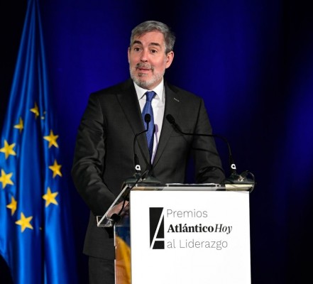 Canarias homenajea el talento empresarial de Rodolfo Núñez