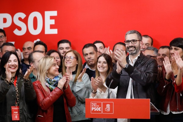 Llega la era Lucas en el PSRM-PSOE: así es el congreso que le proclamará arropado por Santos Cerdán y Pedro Sánchez