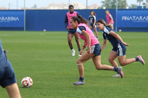 El Alhama CF ElPozo busca dar otro paso hacia la Liga F en Cáceres