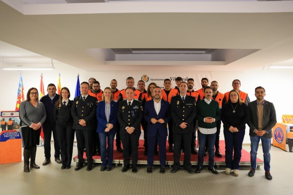 Vila-real reconoce a los voluntarios de Protección Civil, formado por más de 20 profesionales