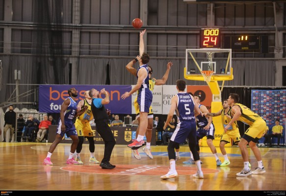 Valencia Basket se mantiene invicto en Eurocup con un triunfo que honra la fortaleza del pueblo valenciano