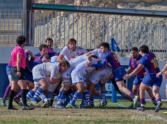 El Huesitos La Vila despide la primera fase con un partido clave ante Cisneros