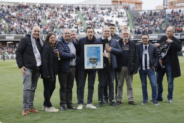 Sentimiento Albinegro recibe un emotivo homenaje en Castalia
