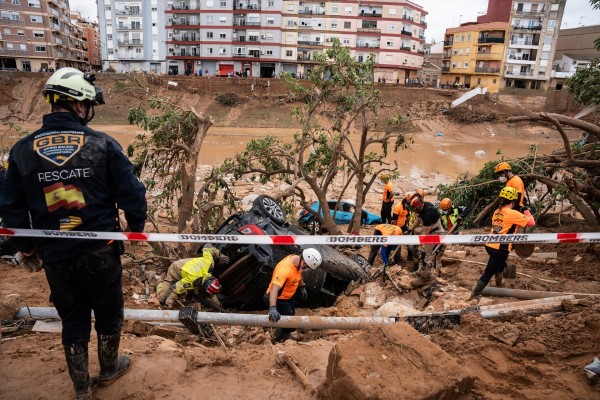Ascienden a 93 los desaparecidos en Valencia por la Dana