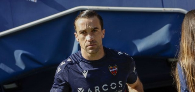 Manu Sánchez estará diez días de baja por una lesión muscular