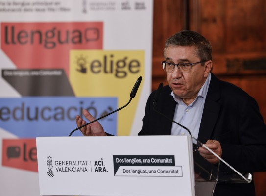 Rovira asegura que Educación 